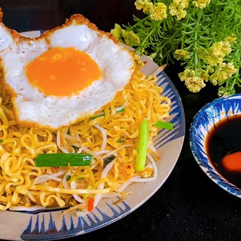 Mì trứng